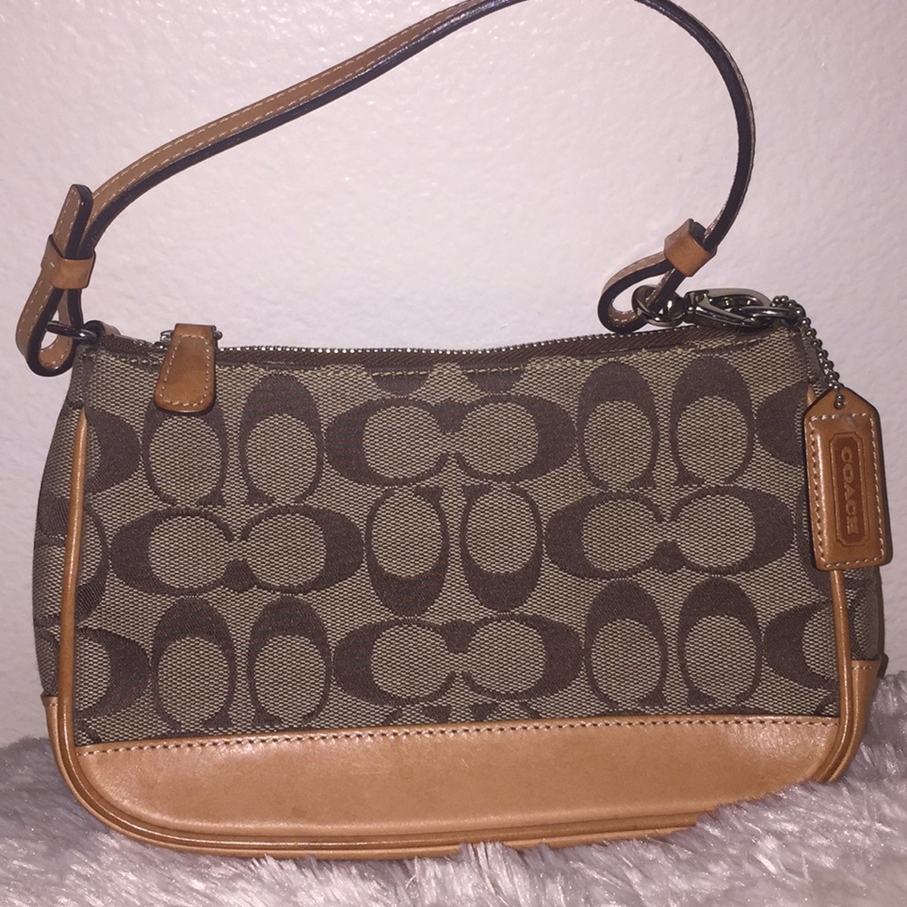 Small  Brown / Tan  Coach Wristlet